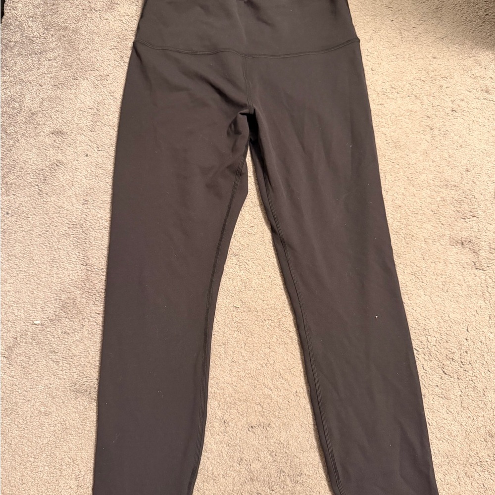 Lululemon Wunder Under leggings